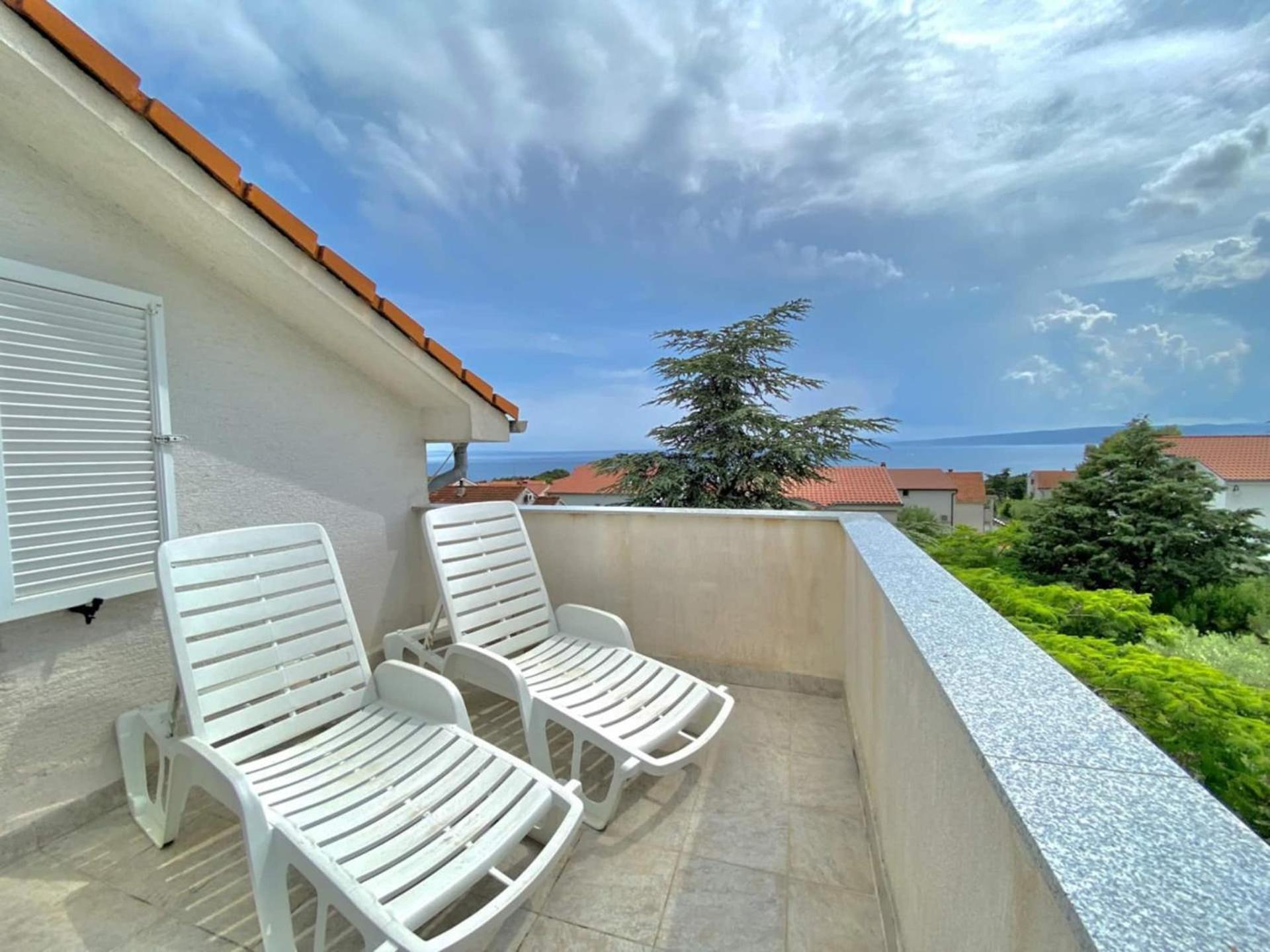 Family Apartments Viva Close To The Beach Krk Town Zewnętrze zdjęcie