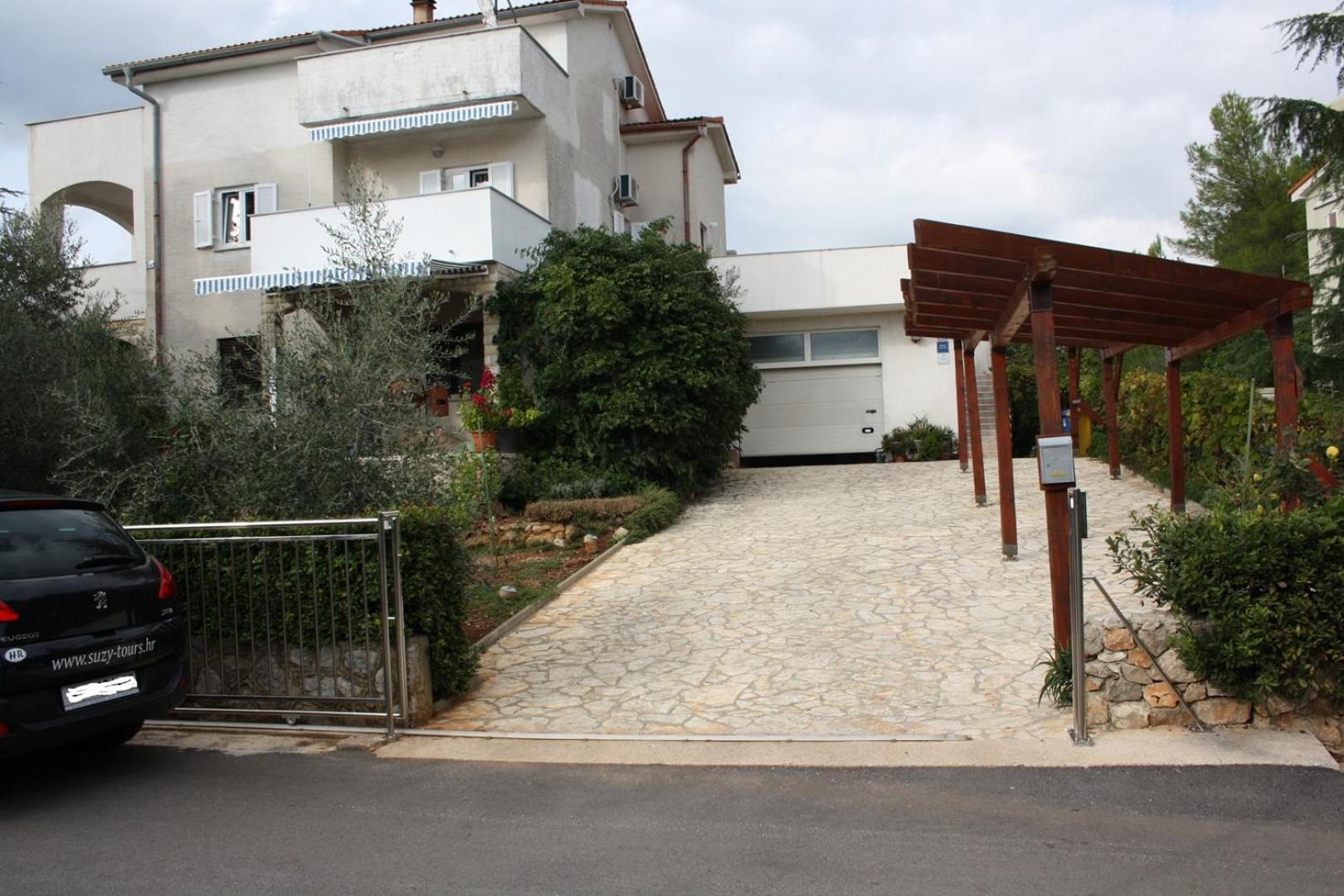 Family Apartments Viva Close To The Beach Krk Town Zewnętrze zdjęcie